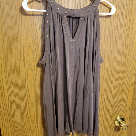 Maurices Cold Shoulder Top - Picture 1 of 3